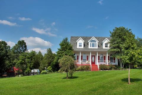 575 Elliston Ln