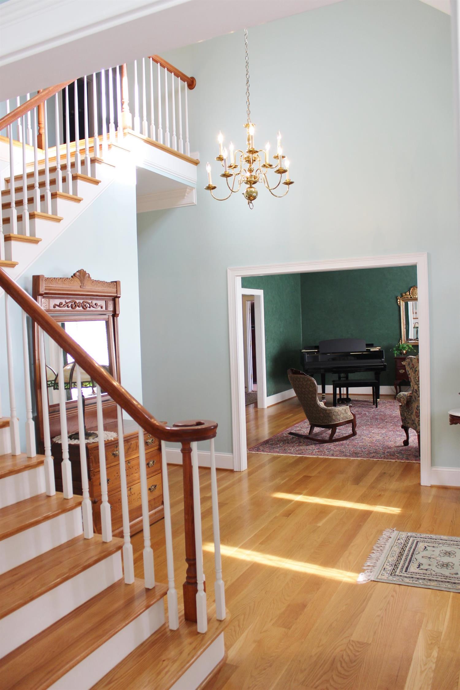 111 Chrisman Oaks Trl