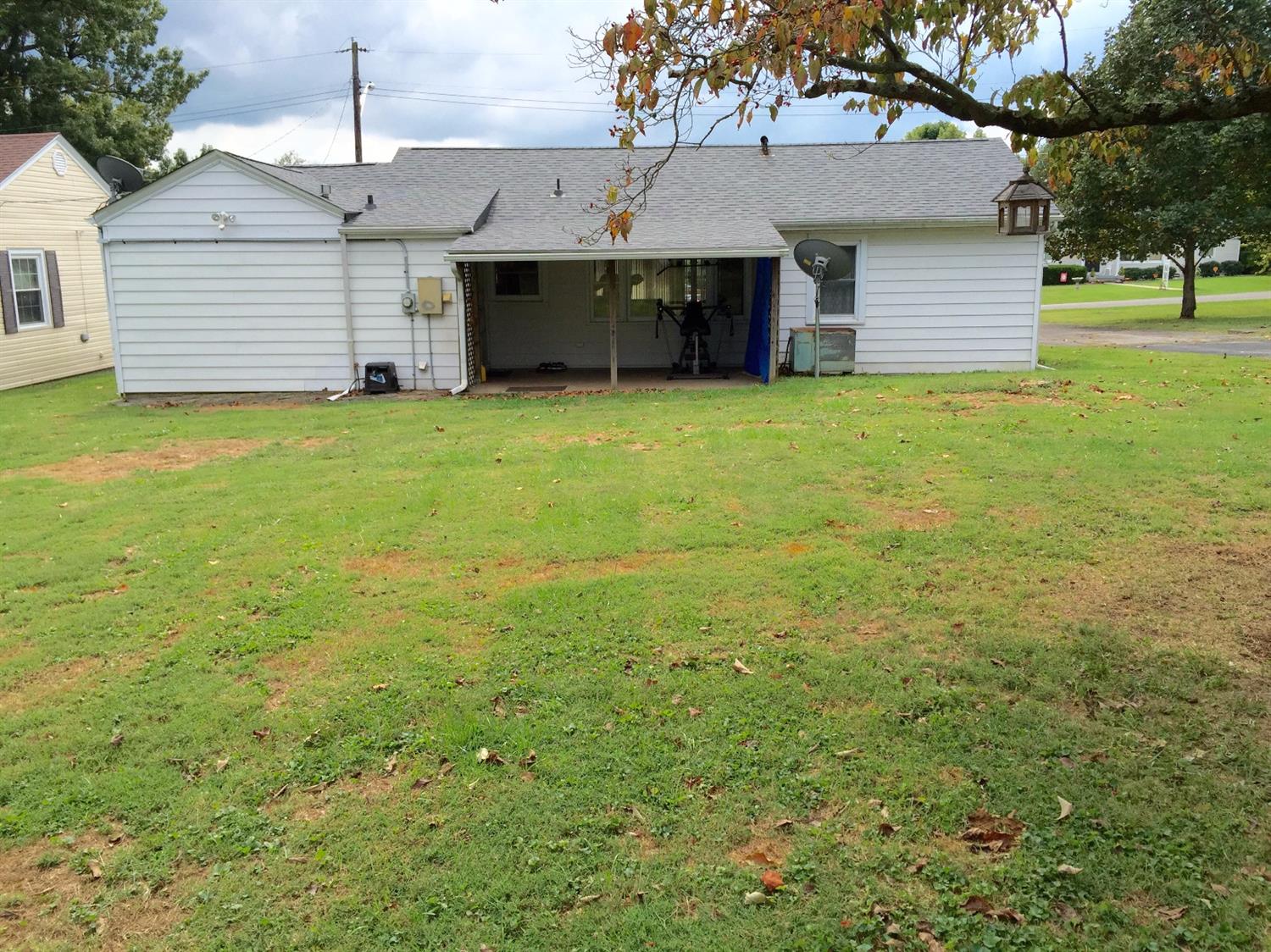 827 Hilltop Rd