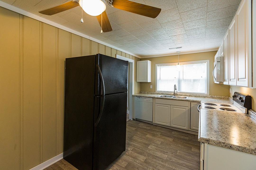 1039 Mae Stephens Rd