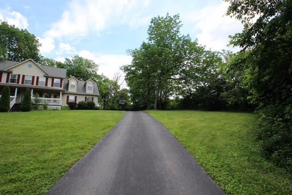 For Sale: 1787 Barnes Mill Rd Richmond, KY 40475