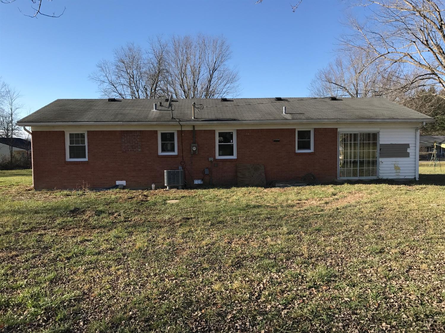 211 Highland