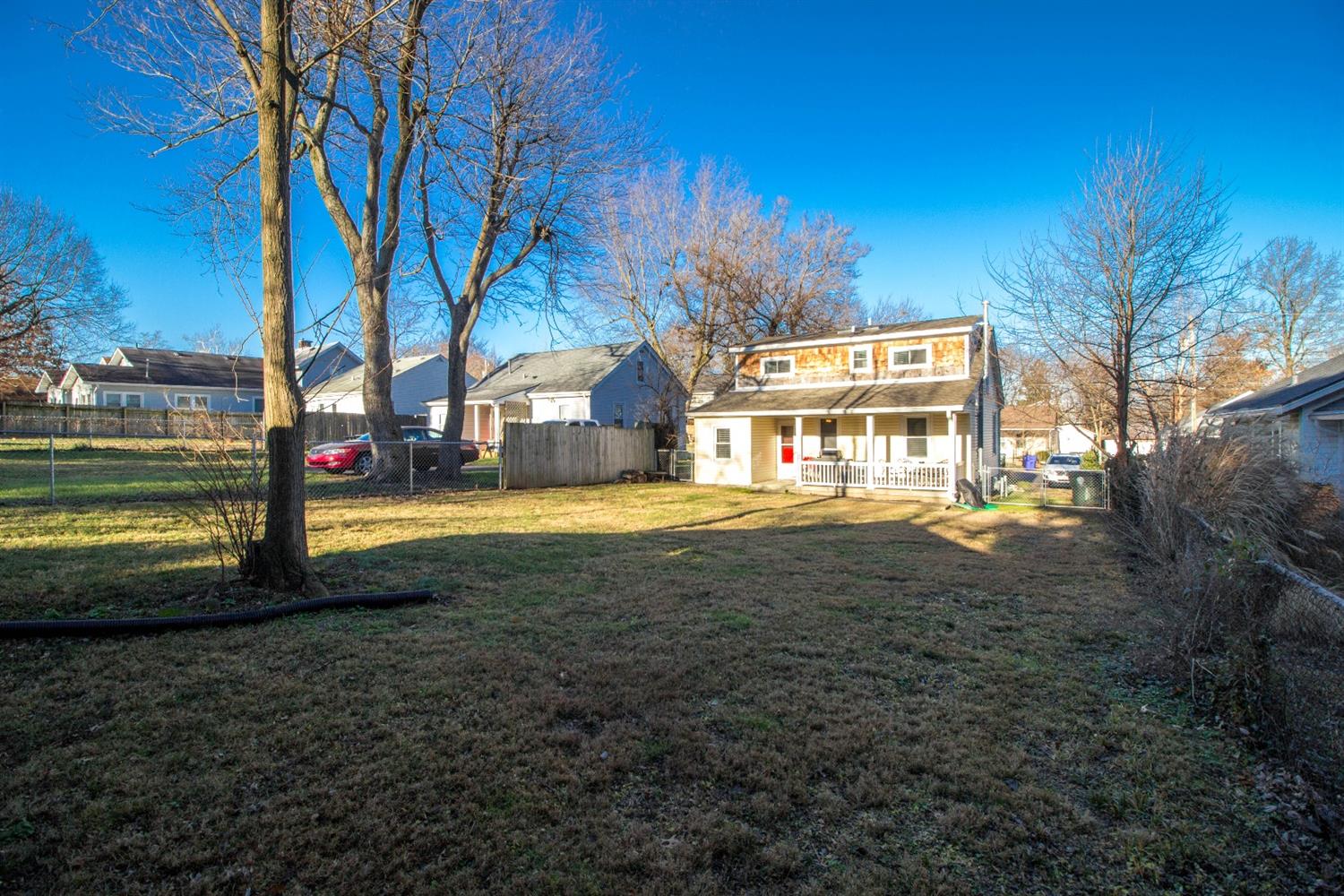 335 Zandale Dr