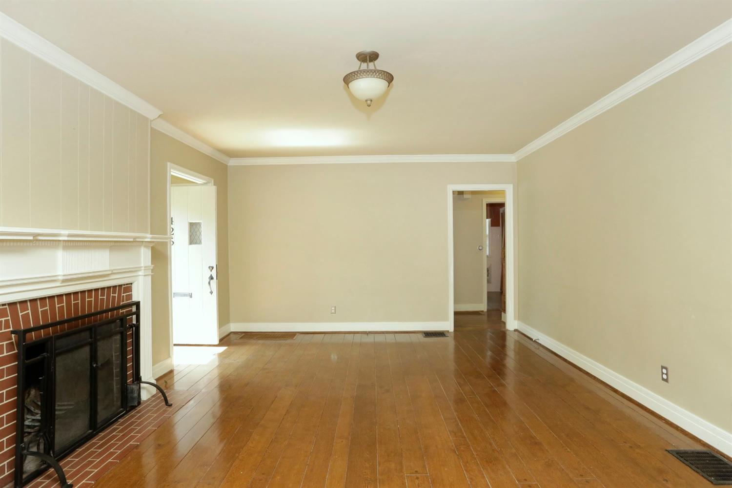 425 Hart Rd