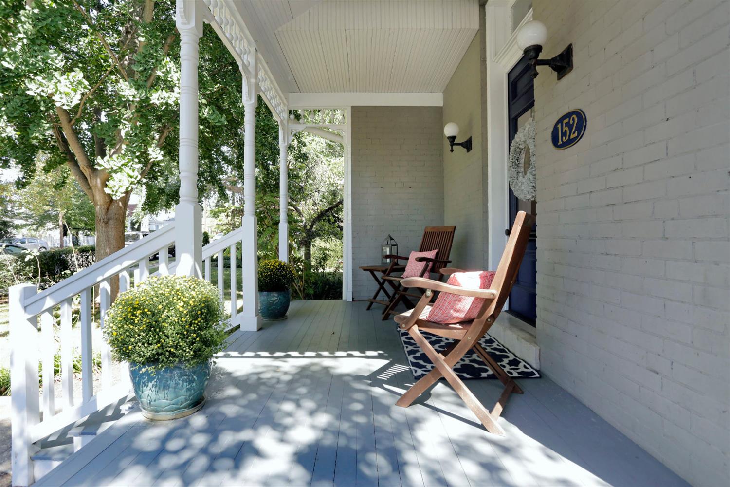 152 Old Park Ave