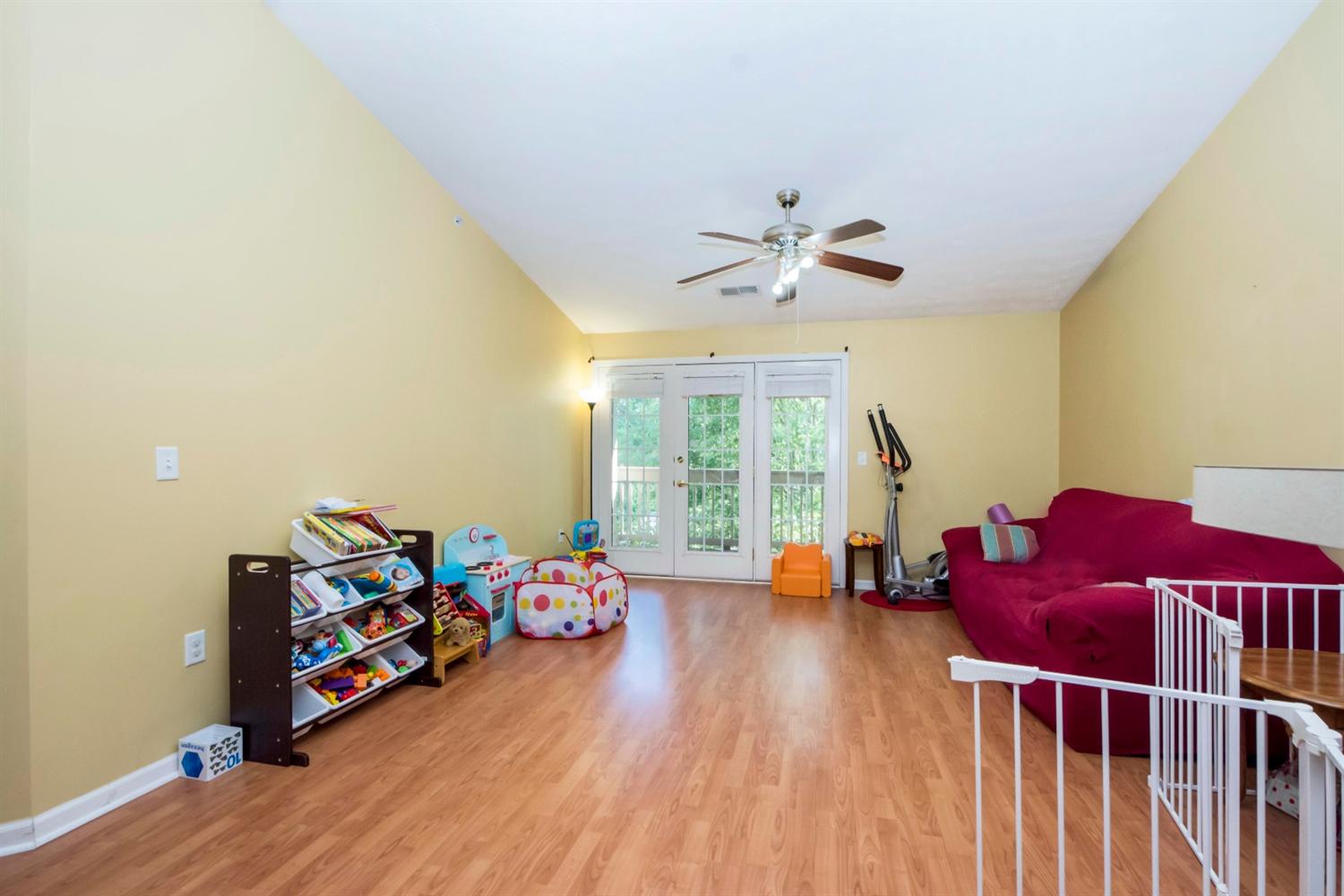 For Sale: 600 Vincent Way #3307 Lexington, KY 40503
