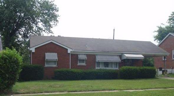864 W High St