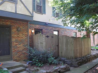 428 Stonehedge Pl