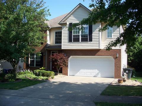 3808 Plum Ln