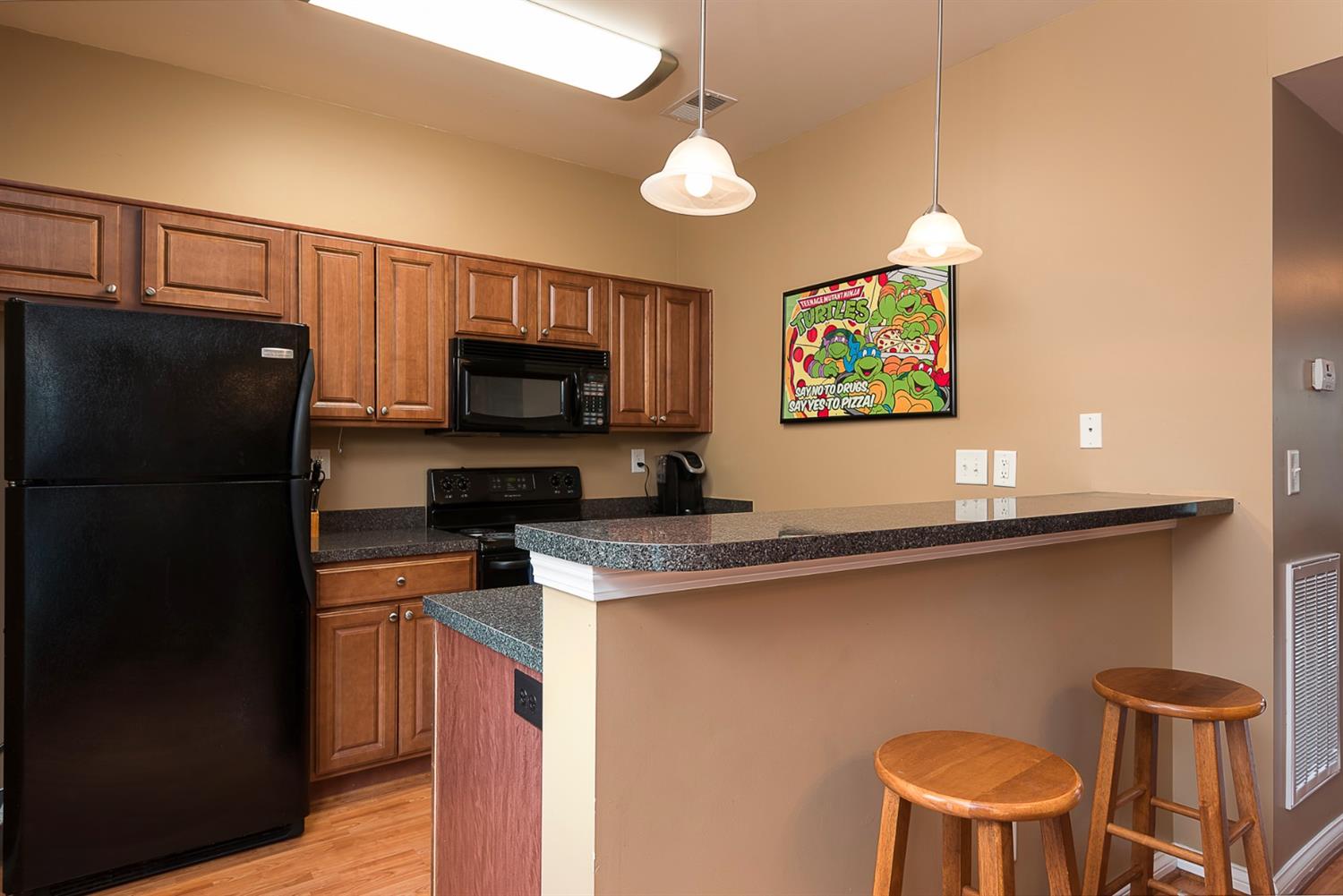 3604 Niles Dr