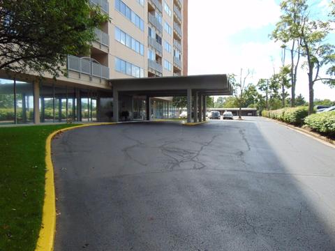 840 Malabu Dr #211