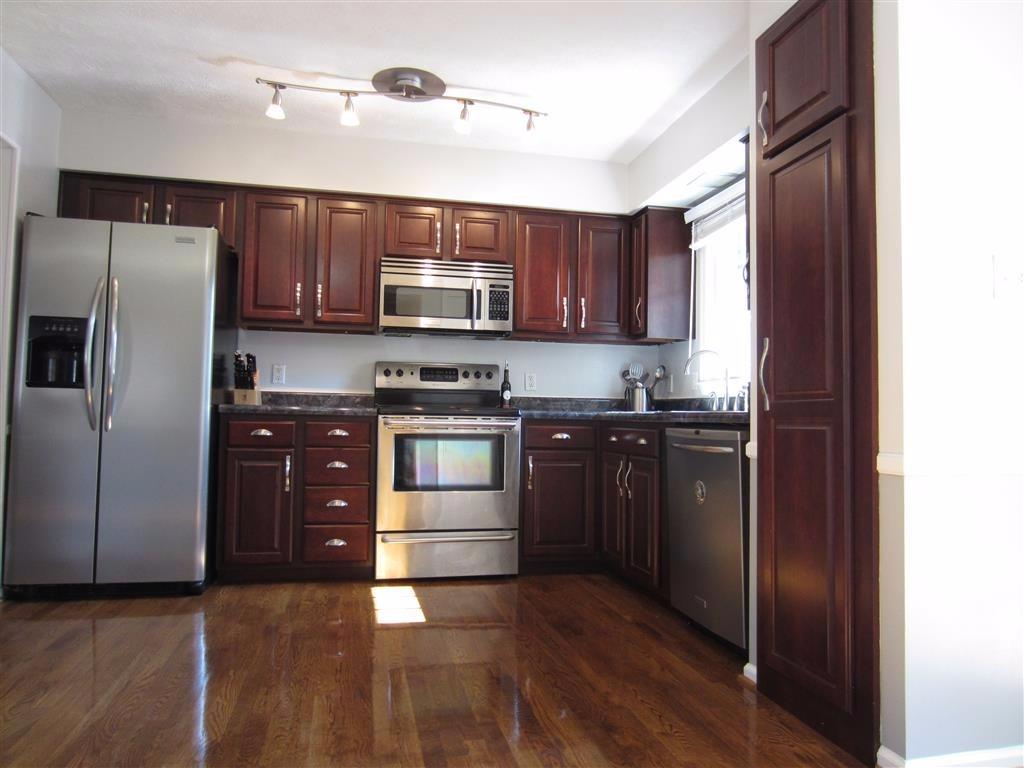 3284 Glacier Cir