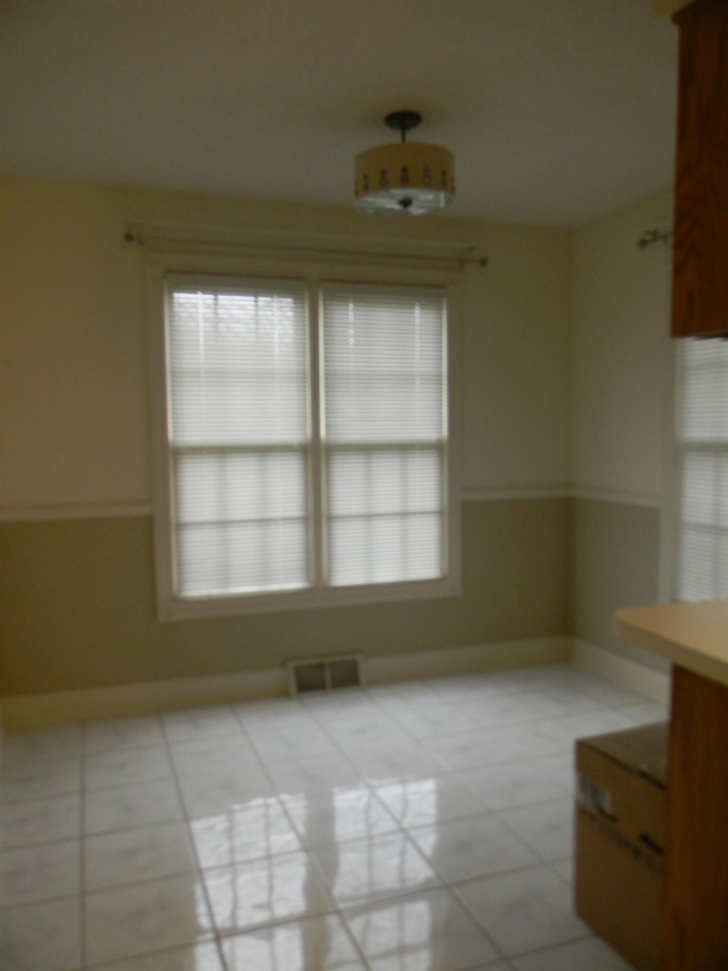 39 Emerald Dr