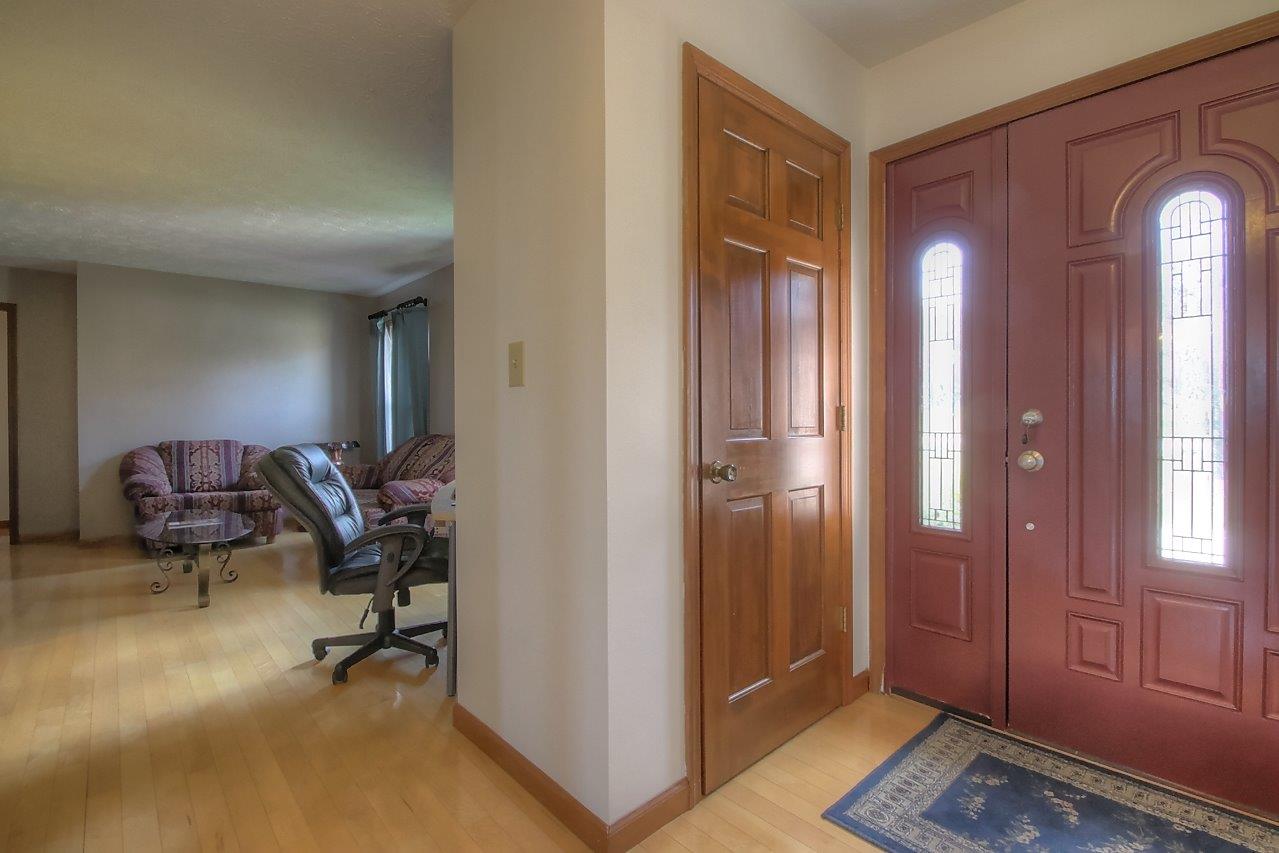 1873 Mitchell Creek Rd