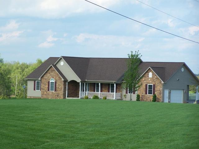 517 Lakeview Dr