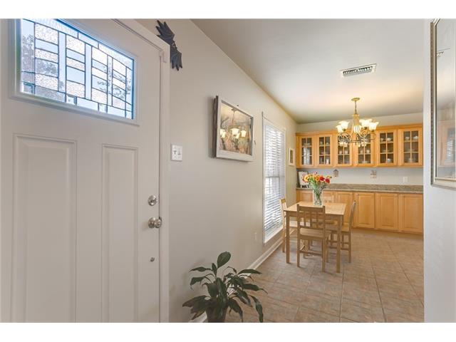 600 Aris Ave