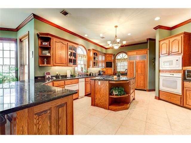 1411 Stonebridge Dr