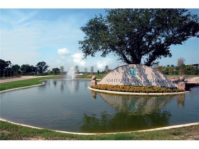 411 Lac Calcasieu Dr