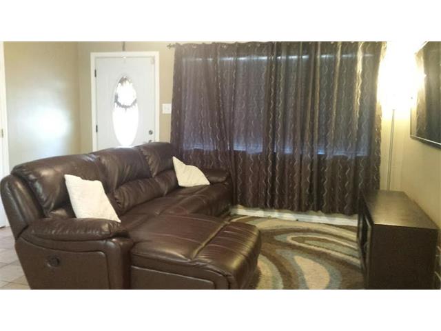 848 Clayton Dr