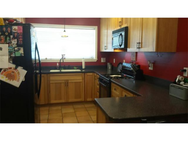 848 Clayton Dr