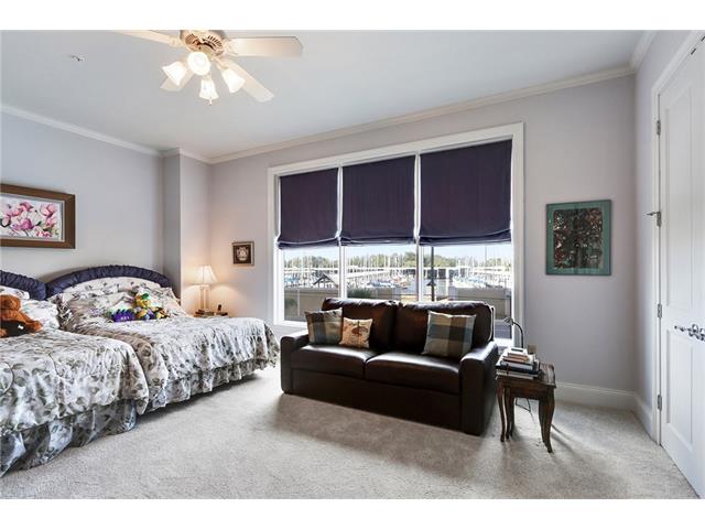 232 Lake Marina Ave #2-C