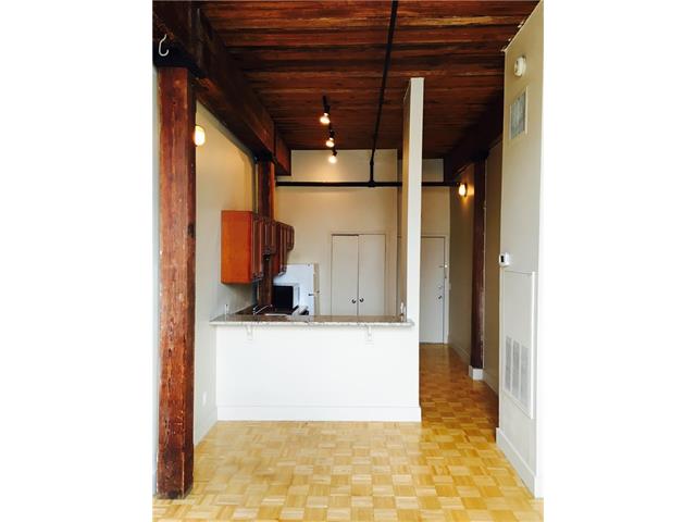 For Sale: 402 Julia St #303 New Orleans, LA 70130