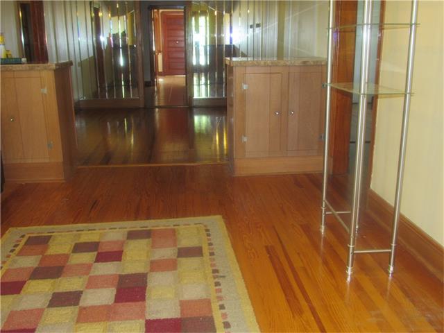 For Sale: 329 Aurora Dr New Orleans, LA 70131
