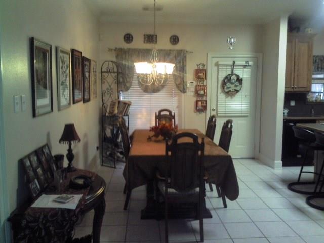 44057 Nicholas Cir