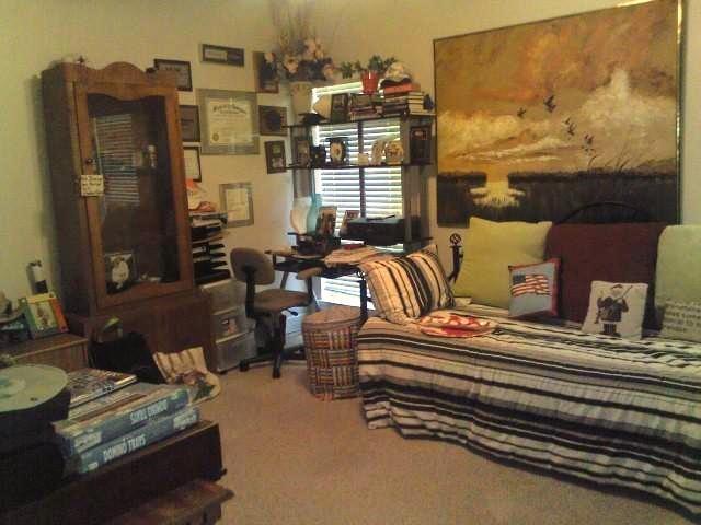 44057 Nicholas Cir