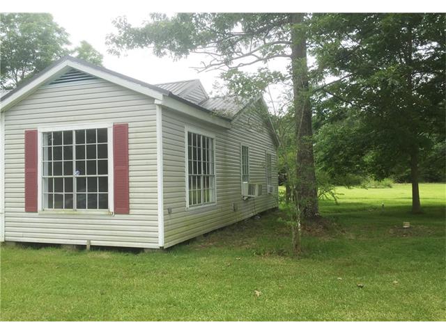 18562 Esterbrook Rd Ponchatoula, LA 70454