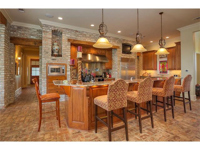 For Sale: 21506 Turkey Creek Dr Baton Rouge, LA 70817