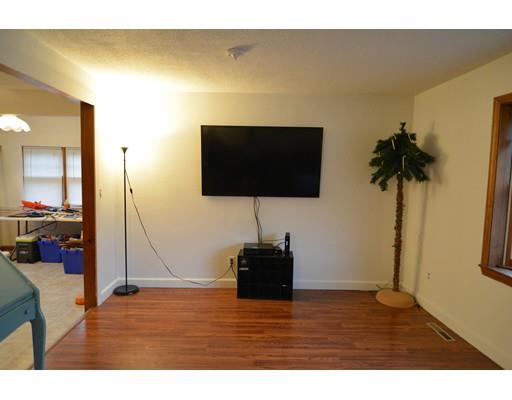 224 Mill St