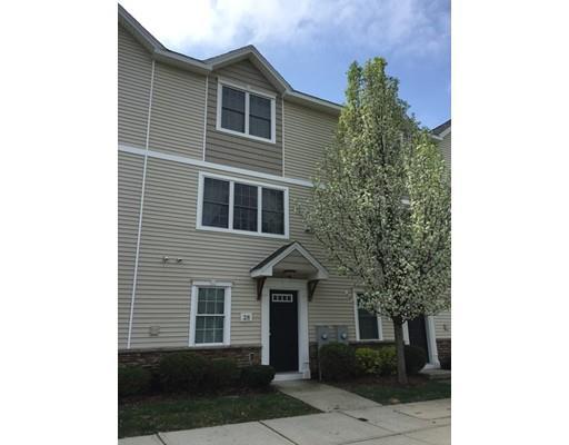 28 Regency Ct #28