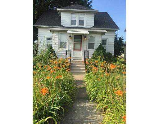 15 Crestwood St