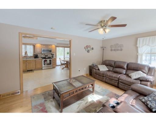5 Ridgewood Rd