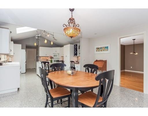 85 Tennyson Dr