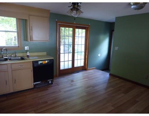28 Entrybrook Dr