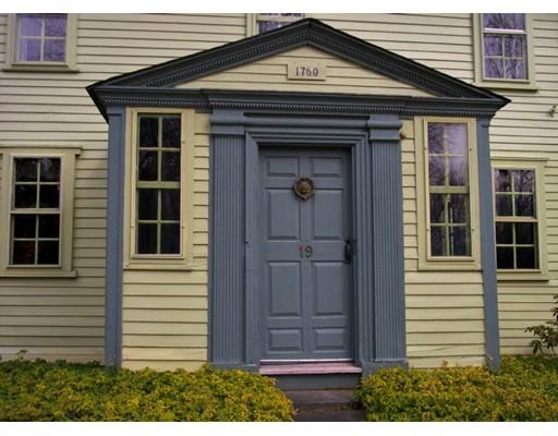 415 Pleasant St