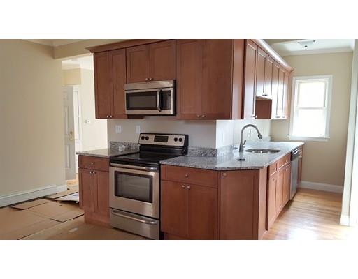 32 Pinebrook Ln
