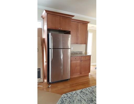32 Pinebrook Ln