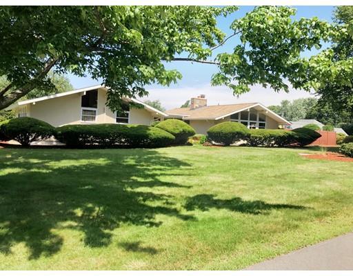 51 Douglas Ave