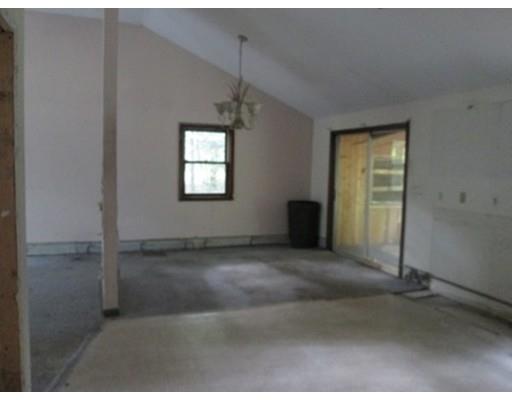 218 Island Rd