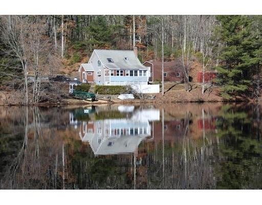 4 Brooks Pond Way
