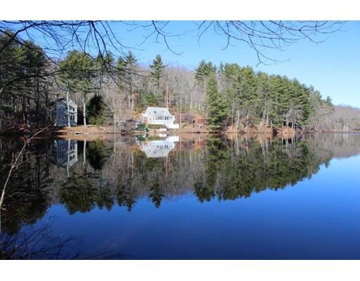 4 Brooks Pond Way