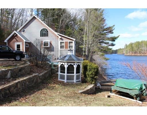4 Brooks Pond Way