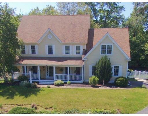 4 Woodside Dr