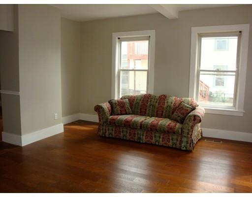 290 High St