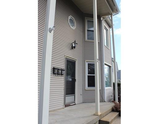 7 Abington St
