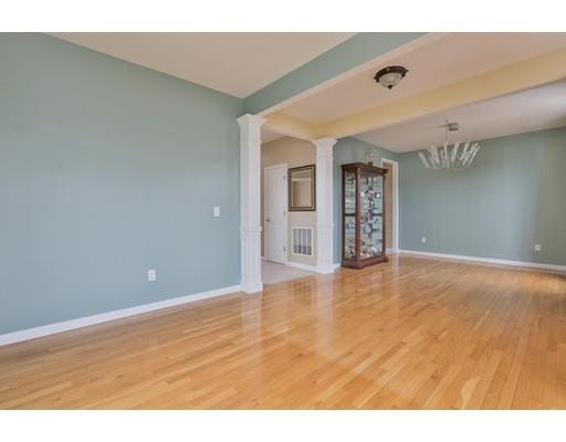 3 Fernside Rd