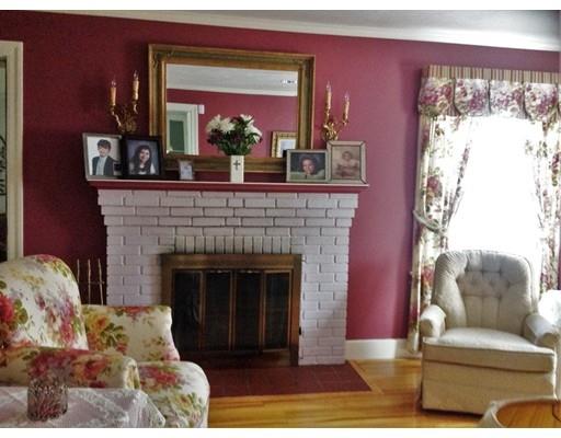 For Sale: 94 Pleasant St Paxton, MA 01612